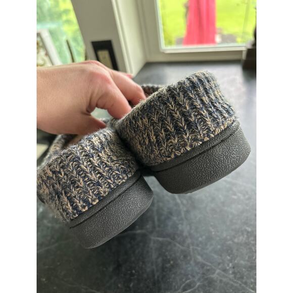 Clark’s Angelina Suede Sherpa Lined Clog - Picture 6 of 10